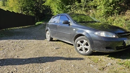 Дефлектори вікон вітровики Chevrolet Lacetti хетчбек 2003-2012 (TT) - на Шевроле Лачетти