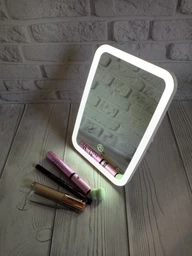 Дзеркало для макіяжу акумуляторне безпровідне 3 режими Smart LED Makeup Mirror косметичне настільне з LED підсвіткою у ванну кімнату біле фото від покупців 13