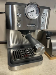 Кофеварка рожковая Delonghi Linea Classic EM450.M фото от покупателей 5