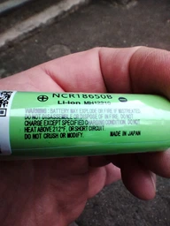 Аккумулятор 18650 литий ионный Без бренда JBV 2502 на 3400mAh 2A салатовый с выпуклым плюсом + USB ночник в комплекте фото от покупателей 5