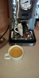 Кофеварка рожковая Delonghi Linea Classic EM450.M фото от покупателей 9