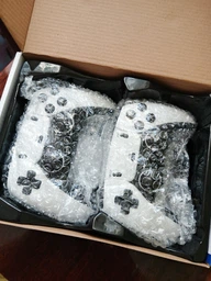 Игровая консоль M15 Pro 4K Game Stick 64GB, мини приставка с 20457 играми + два беспроводных джойстика, HD HDMI стик для телевизора фото от покупателей 16
