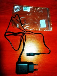 Зарядное устройство для электробритвы Philips (HQ8505/6070/6075/6090)15V - 5.4W (6мм между контактами) фото от покупателей 3