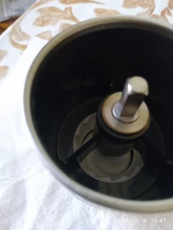 Кофемолка ручная механическая с регулировкой степени помола фото от покупателей 6