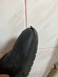 Подростковые кроссовки для мальчика Puma St Runner V4 39973601 35.5 Puma Black-Shadow Gray (4067979862912) фото от покупателей 4