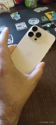 Мобільний телефон Apple iPhone 16 Pro 512GB Desert Titanium (MYNP3SX/A) фото від покупців 3