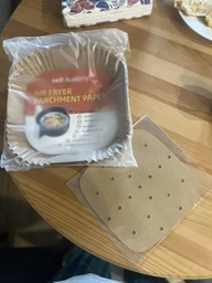 Комплект пергаментных аксессуаров для аэрогриля Self-Bakery вкладыши и формы 20 см фото от покупателей 1