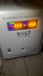 Стабилизатор сетевого напряжения Volt Polska AVR 5000VA 5AVR5000SE 5000 Вт фото от покупателей 3