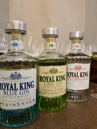 Настойка Royal King Blue Gin 0.5 л 40% (4820229039492_4820229039744) фото от покупателей 6
