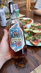 Спиртной напиток на основе рома Lamb's Spiced 0.7 л 30% (48415520683N) фото от покупателей 1