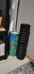 Масажний ролик EasyFit Solid Grid Roller 45 см v.2.2s чорний (суцільнолитий ролер, стійкий до пошкоджень валик, циліндр, масажер для спини, ніг, рук, шиї) фото від покупців 3