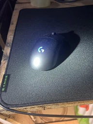 Килимок для мишки Razer Strider Quartz L Pink (RZ02-03810300-R3M1) фото від покупців 2