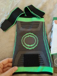 Наколінник компресійний спортивний для суглобів Knee Support, еластичний бандаж для стабілізації та підтримки колінного суглоба при травмах та спорті, ортопедичний фіксатор розмір XXXL Сірий із зеленим KNS-01-XXXL фото від покупців 1