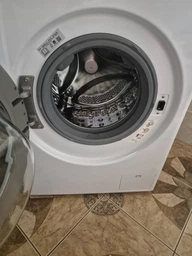 Пральна машина LG F4V5RS0WW повногабаритна фото від покупців 1