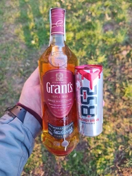 Виски Grants Triple Wood 0.7 л 40% (5010327250007_5010327255286_5010327000404) фото от покупателей 1