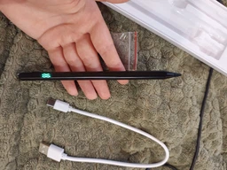 Стилус универсальный с дисплеем Stylus Pencil для планшетов и телефонов всех типов (Android, iOS, Windows) для письма и рисования (черный) фото от покупателей 1