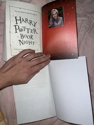 Книга на англійській мові Harry Potter and the Goblet of Fire (Book 4) від автора J. K. Rowling і видавництва Bloomsbury Publishing з Великобританії фото від покупців 1