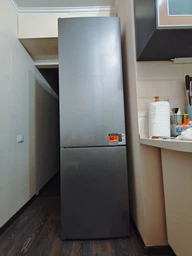 Холодильник Indesit INK 25402 S4E (INK25402S4E) Indesit INK25402S4E 954182 фото от покупателей 4
