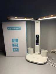 Светодиодная настольная лампа трансформер на аккумуляторе с дисплеем 12в1 Tech Lamp - многофункциональная с двойным источником света, календарем, термометром и держателем для ручек, белая фото от покупателей 1