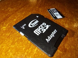 Карта пам'яті MicroSDHC 32GB UHS-I Class 10 Team Black + SD-adapter (TUSDH32GCL10U03) фото від покупців 1