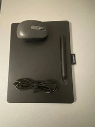 Графический планшет Wacom Intuos M Black (CTL-6100K-B)