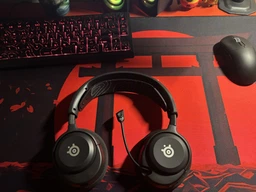 Игровая гарнитура SteelSeries Arctis Nova 5 White MultiPlatform (61671) фото от покупателей 2