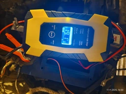 Зарядное устройство для автомобильного аккумулятора 12V 6A (4712IC465)