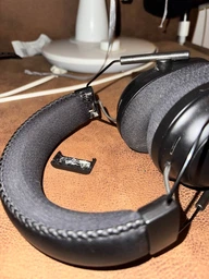 Навушники Razer Blackshark V2 PRO Wireless 2023 White (RZ04-04530200-R3M1) фото від покупців 4