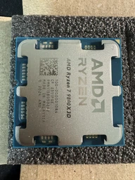 Процесор AMD Ryzen 7 9800X3D (100-000001084) (Socket AM5, 16T, 5.2 ГГц, Tray) фото від покупців 8