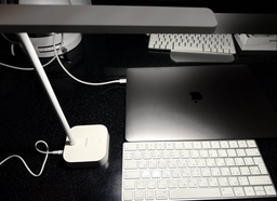 Настольная лампа с аккумулятором Philips Led Reading Desk Lamp Tilpa 5W 5000K 1800Mah USB 5V фото от покупателей 1