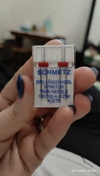 Голка подвійна для стрейчу (Дві подвійні голки у пластині) Schmetz №4/75