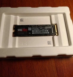 Накопитель SSD 1ТB Samsung 990 PRO M.2 2280 PCIe 4.0 x4 NVMe V-NAND TLC (MZ-V9P1T0BW)