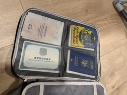Сумка-органайзер для зберігання документів із кодовим замком у поїздку або для дому сіра фото від покупців 4
