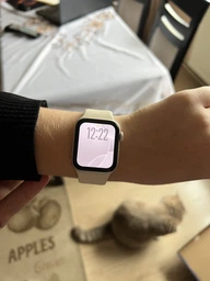 Смарт-часы Apple Watch SE 3 (2025) GPS 44mm Midnight Aluminium Case with Midnight Sport Band - S/M (MEHN4RK/A) фото от покупателей 7