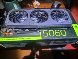 Видеокарта Gigabyte Nvidia GeForce RTX 5060 GAMING OC 8G (GV-N5060GAMING OC-8GD) фото от покупателей 11