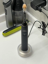 Электрическая зубная щетка PHILIPS Sonicare HX9992/11 Prestige с технологией SenseIQ серии 9900 фото от покупателей 2