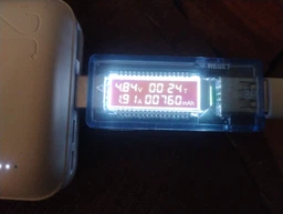 Повербанк XO PB302 (20000 mAh / Out: 2USB 5V/2A / In: Type-C, micro-USB 5V/2A ) з LED індикатором, чорний фото від покупців 1