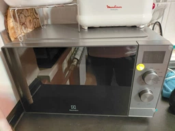 Микроволновая печь Electrolux EMZ725MMTI фото от покупателей 8