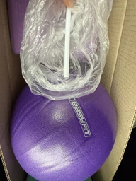 М'яч для пілатеса EasyFit 25 см фіолетовий фото від покупців 2