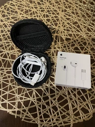 Наушники Apple iPhone EarPods USB-C Headphones Белые (MYQY3ZM/A)