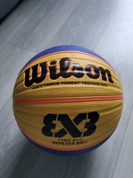 Мяч баскетбольный Wilson Fiba 3x3 r ball размер 6 резиновый для баскетбола 3х3 (WTB1033XB) фото от покупателей 5