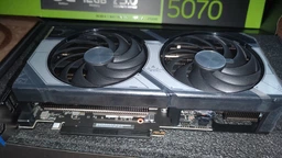 Відеокарта GeForce RTX 5070, ASUS, DUAL OC, 12Gb GDDR7, 192-bit, HDMI/3xDP, 2572/28000 MHz, 16-pin (DUAL-RTX5070-O12G) фото від покупців 3