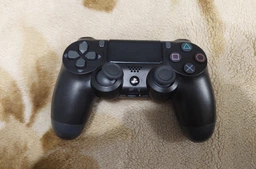 Геймпад беспроводной Sony DualShock 4 Wireless Controller Black для PS4/PC/Смартфона 1000 мА фото от покупателей 8