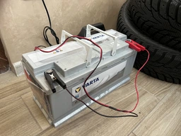 Автомобильный аккумулятор Varta Silver Dynamic 54А Ев (-/+) C30 (530EN) (554400053) фото от покупателей 4