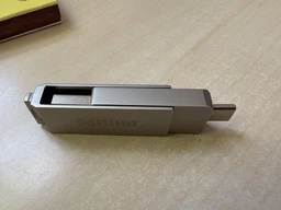 Флешка Двосторонняя Брелок Поворотная 2 в 1 для ПК и телефона PHILIPS 60UT USB 3.2 + Type-C OTG 128 гб Super Speed 150Mb/s Black фото от покупателей 19