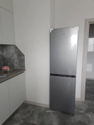 Холодильник Gorenje з нижн. мороз. камерою, 185х60х60см, 2 дв., Х- 207л, М- 93л, A++, NoFrost Plus, Fresh zone, Зовн. Диспл, сірий фото от покупателей 1