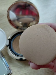Профессиональный кушон с эффектом фотошопа DEBEAUS THE PRIME INTENSIVE ENERGENIC SPF50+/PA+++ с теплым подтоном №23, 15 г + 15 г (сменный блок)&nbsp;(30300003) фото от покупателей 2