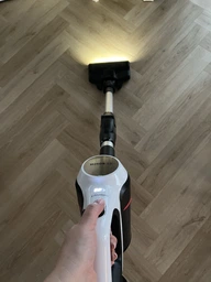 Аккумуляторный пылесос BOSCH UNLIMITED 7 FLEX BBS711W фото от покупателей 9
