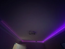 Розумна світлодіодна стрічка RZTK Smart RGB LED BT USB 5м + пульт фото від покупців 16