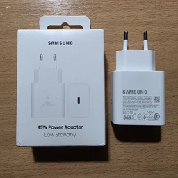 Сетевое зарядное устройство Samsung 45W Power Adapter White (EP-T4511NWEGEU) фото от покупателей 6